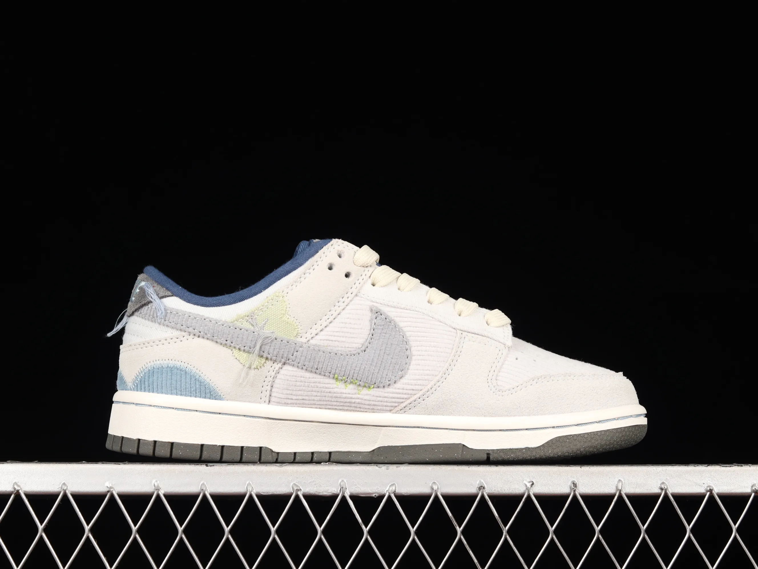 All categories Nk SB Dunk series Nk SB Dunk Low low-top sneakers F version Nk Dunk Low "Bright Side" corduroy Dunk series low-top casual sports skateboard shoes DQ5076-001